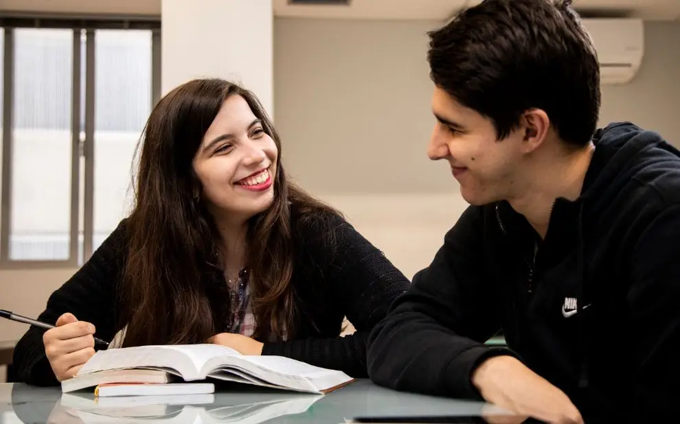 FGV Cursos Gratuitos Comunicação