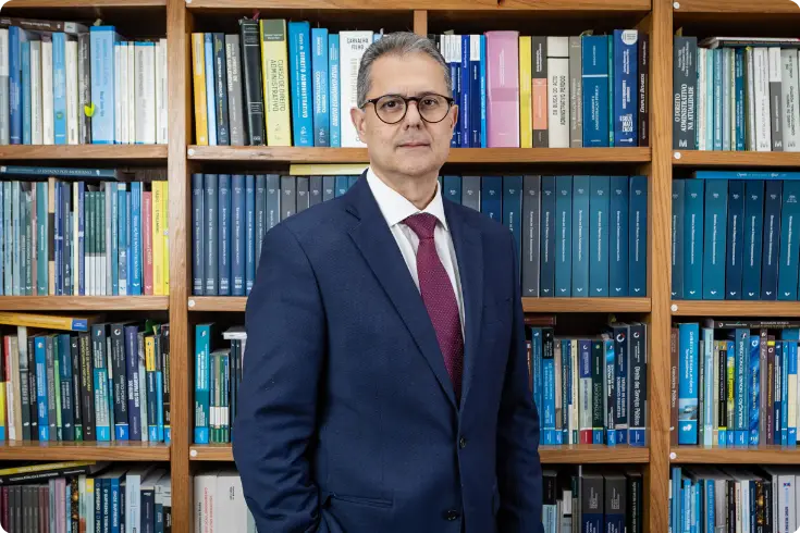 Notícia Diretor FGV Yale